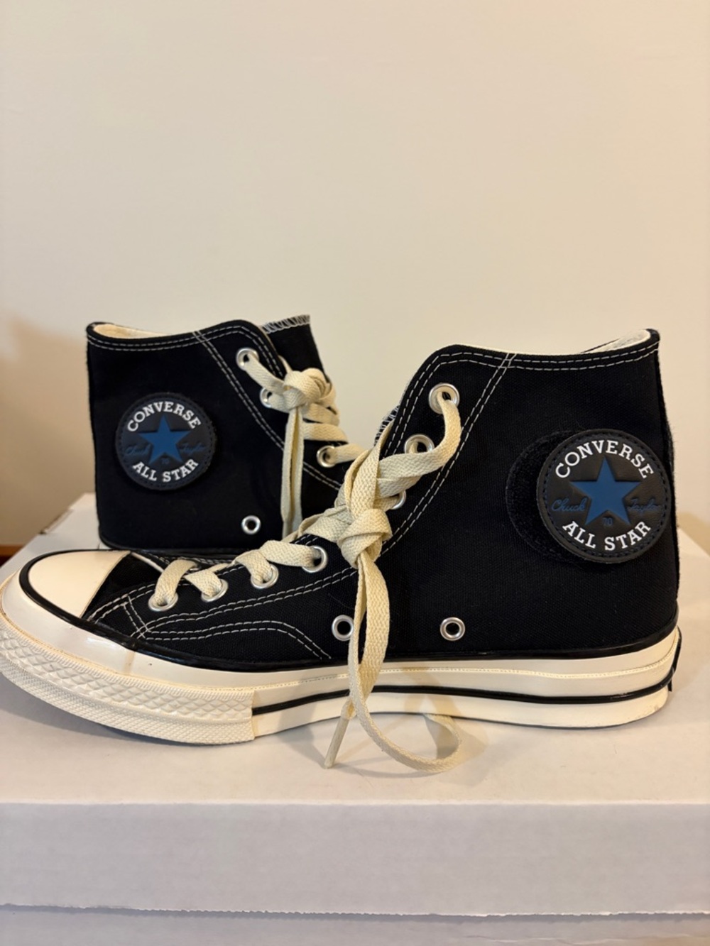 *New w/ out tag, no box* Converse Chuck Taylor Chuck 70 High Top Shoe